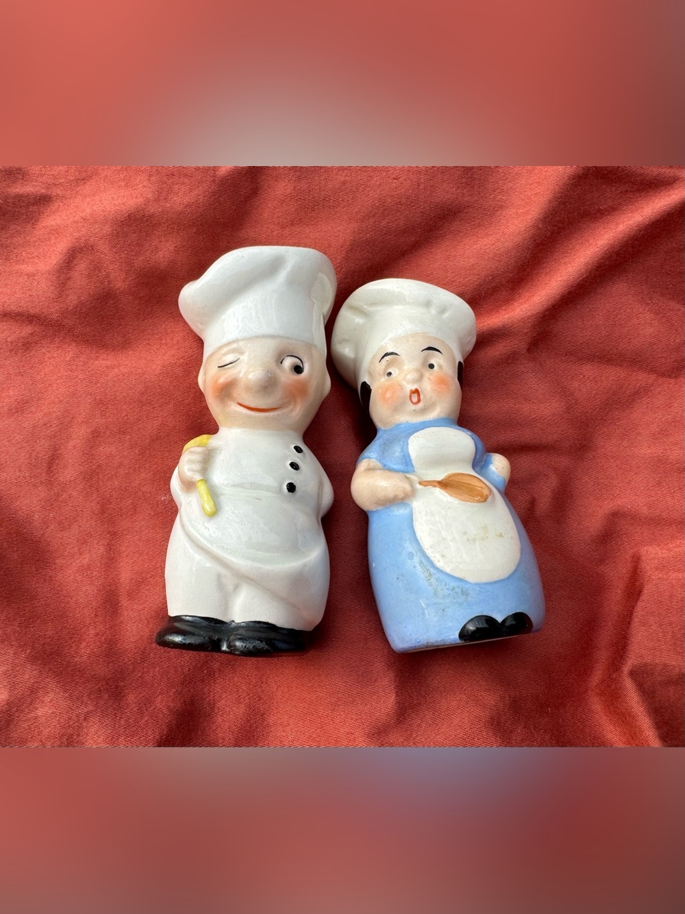 ✨Vintage Chefs S&P Set